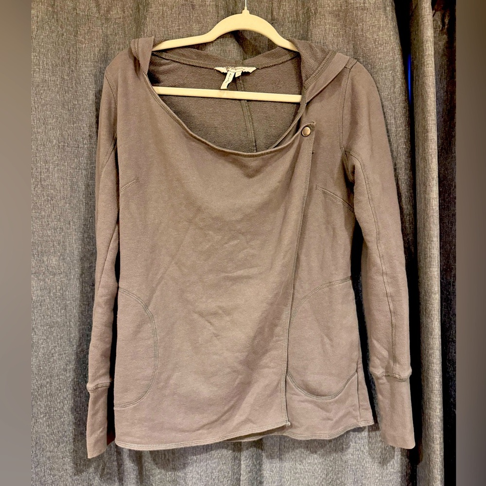 Gray pull over with hood